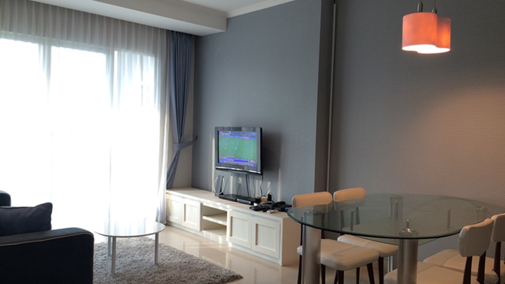 VERY NICE INTERIOR DESIGN AT HAMPTON\'S PARK : FURNISHED 2BEDROOM UNIT