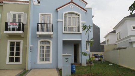 Disewakan Rumah Taman Rolling Hill - Lippo Karawaci