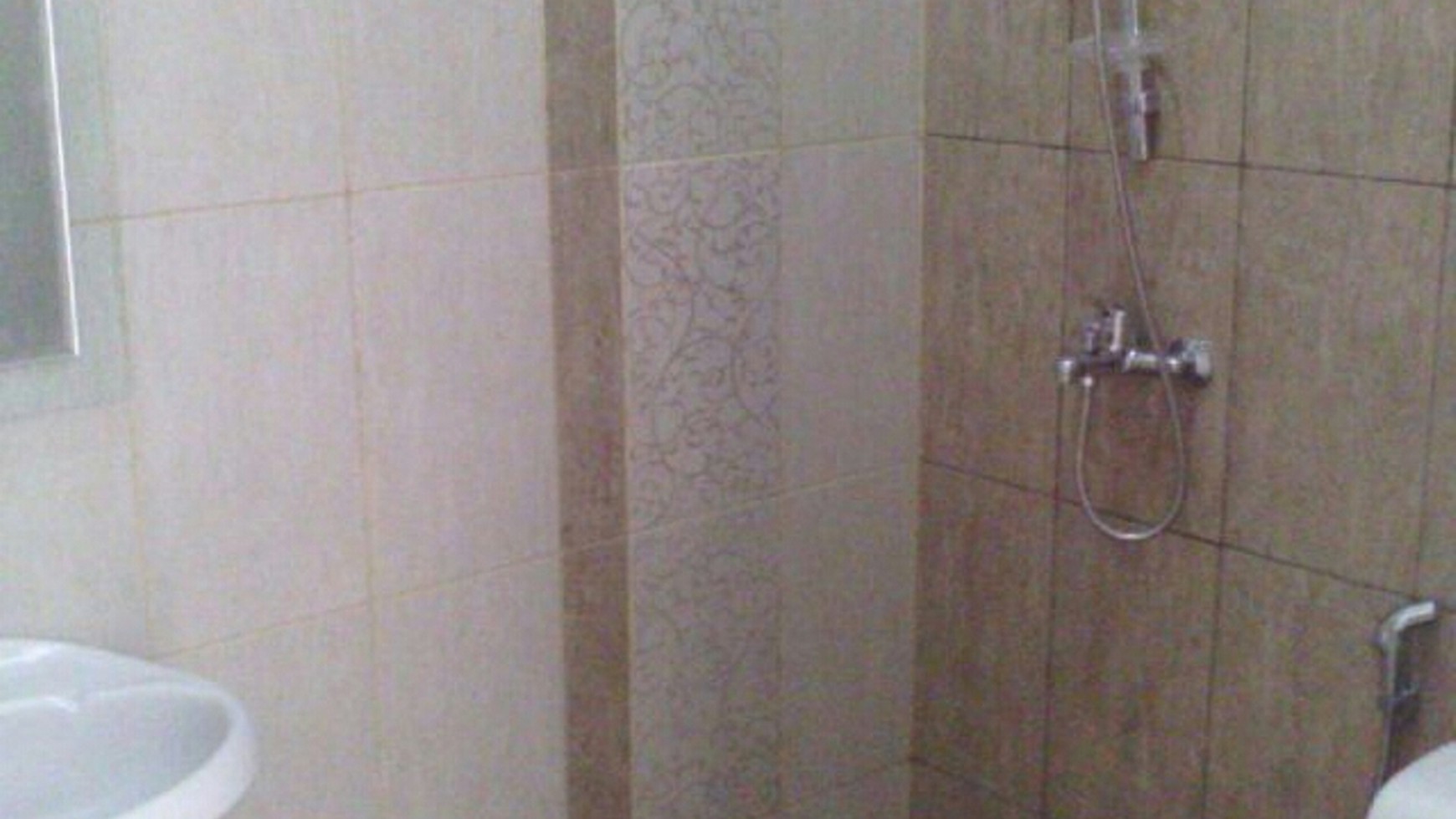 RUMAH BARU BEBAS BANJIR, HARGA BAGUS VILLA BINTARO TANGERANG