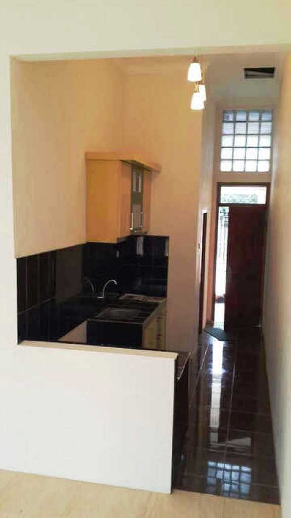 RUMAH BAGUS,SIAP HUNI,STRATEGIS DI PESANGGRAHAN JAKARTA SELATAN