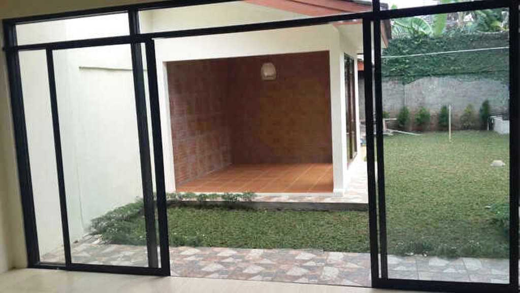 RUMAH BAGUS,SIAP HUNI,STRATEGIS DI PESANGGRAHAN JAKARTA SELATAN