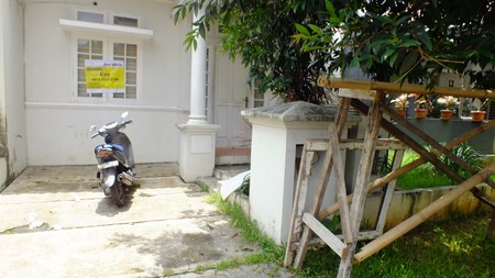 Rumah Bagus,siap huni,dalam cluster,good price di graha raya