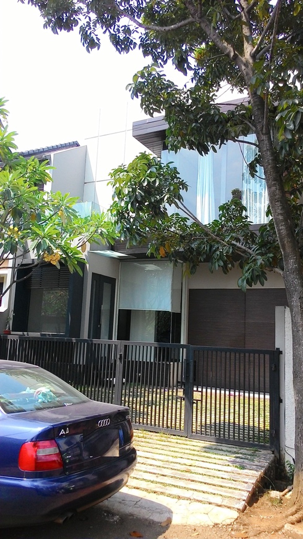 RUMAH MINIMALIS,SIAP HUNI,GOOD PRICE SEKTOR 9 BINTARO JAYA