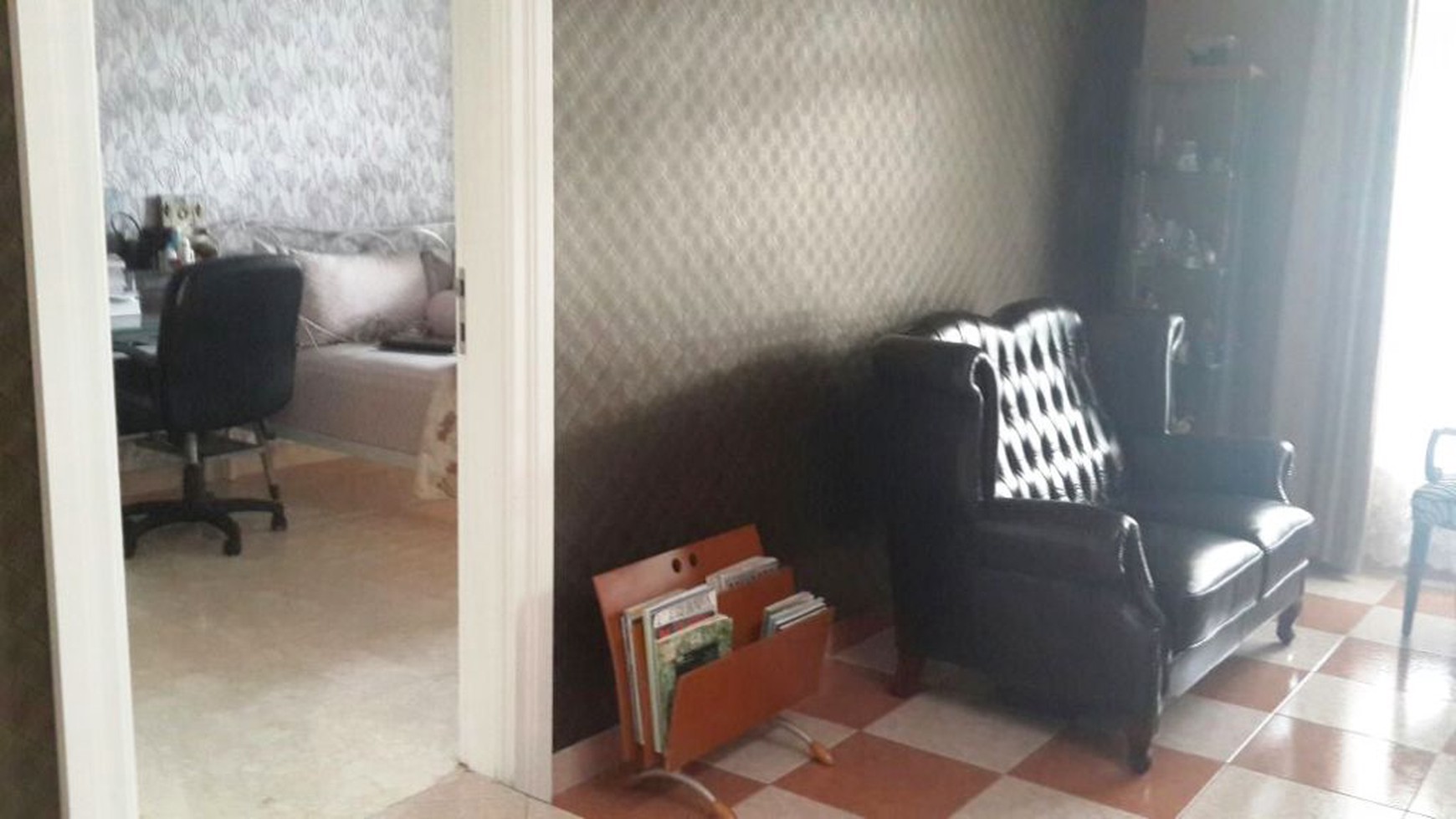 RUMAH BAGUS,MINIMALIS,TERAWAT,MURAH DI VILLA BINTARO INDAH