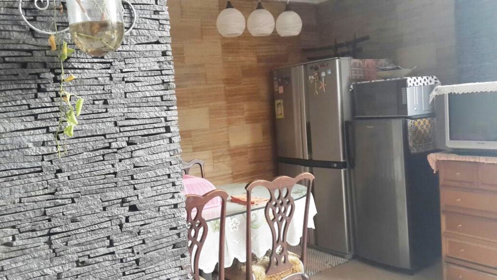 RUMAH BAGUS,MINIMALIS,TERAWAT,MURAH DI VILLA BINTARO INDAH