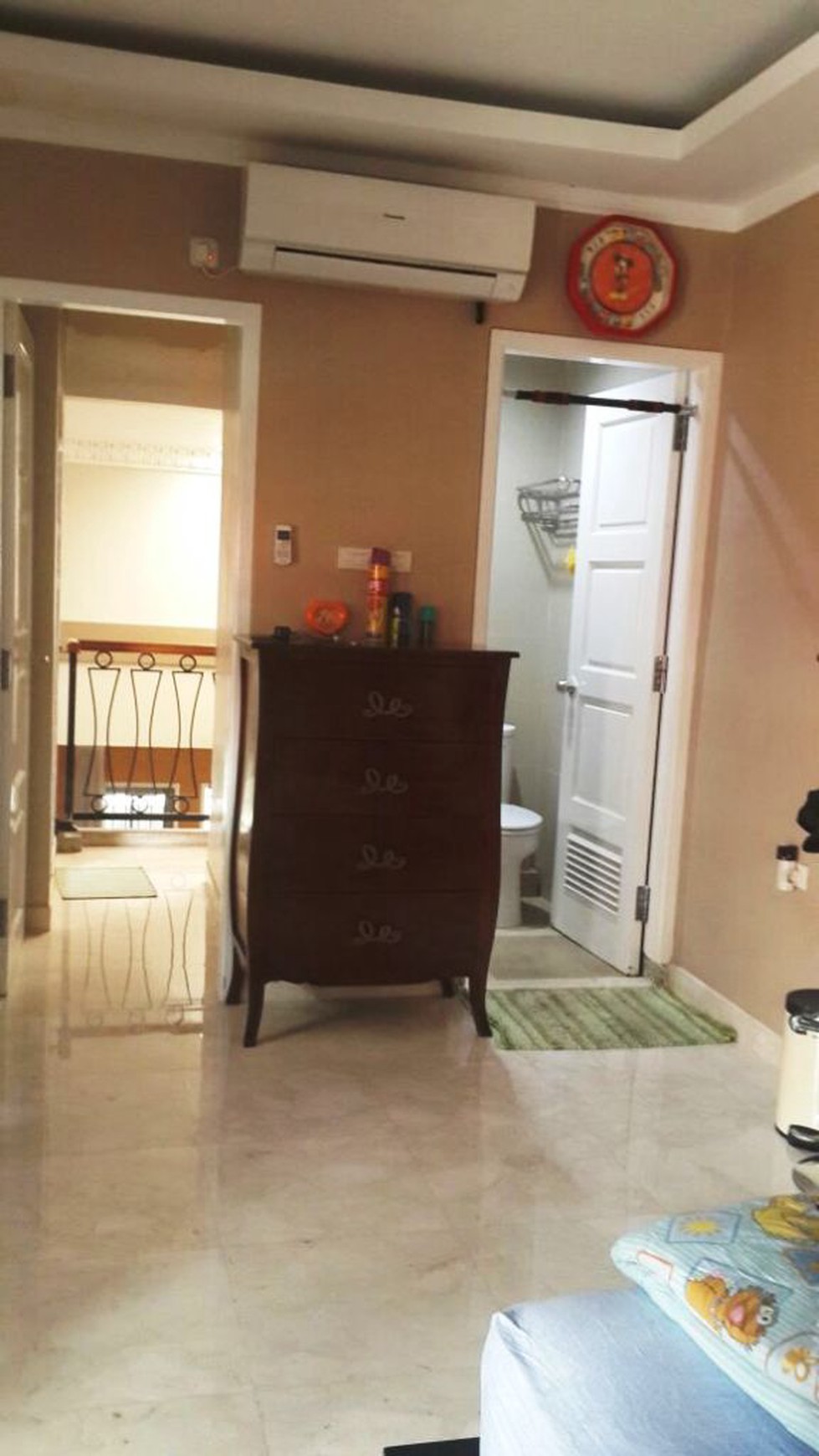 RUMAH BAGUS,MINIMALIS,TERAWAT,MURAH DI VILLA BINTARO INDAH