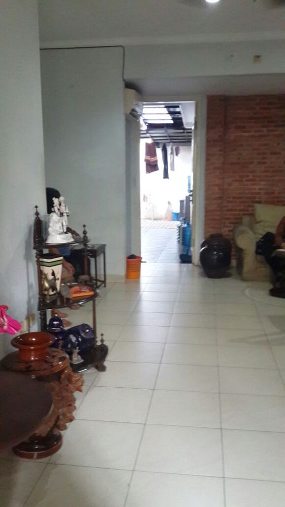 Rumah Siap Huni ,Jalan Lebar  sektor 9 Bintaro Jaya
