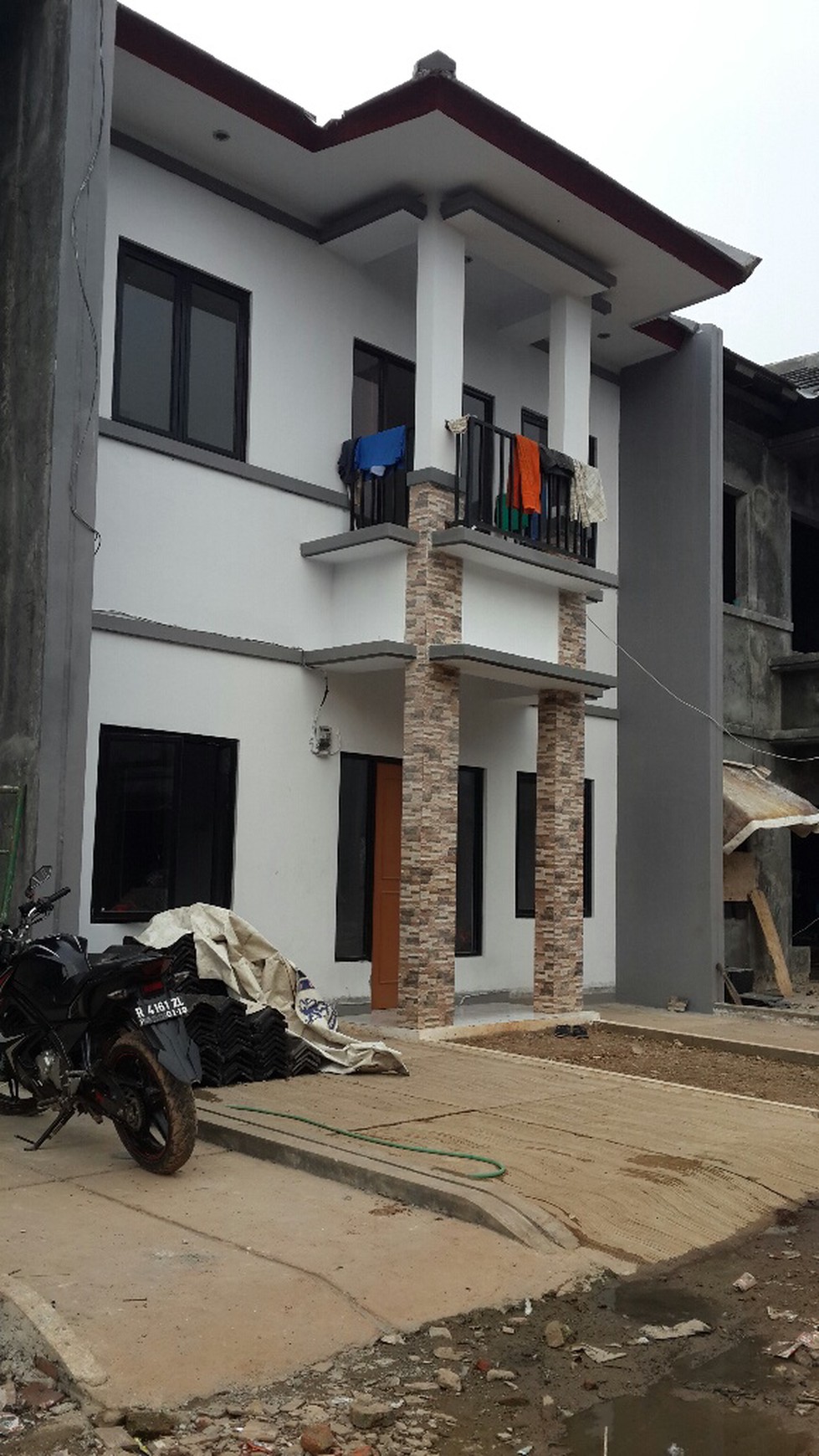 Rumah dalam cluster,brand new ,Harga Nego di Pondok Aren