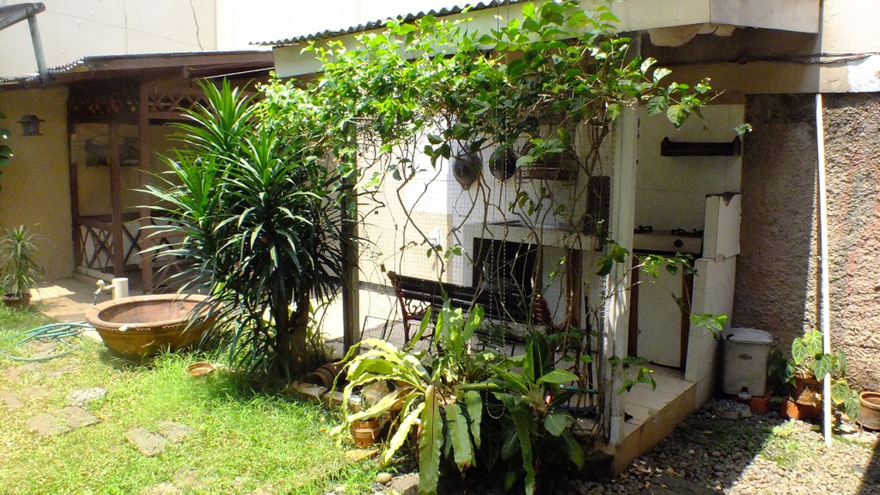 Rumah  siap huni,Semi Furnish BSD Tangerang..