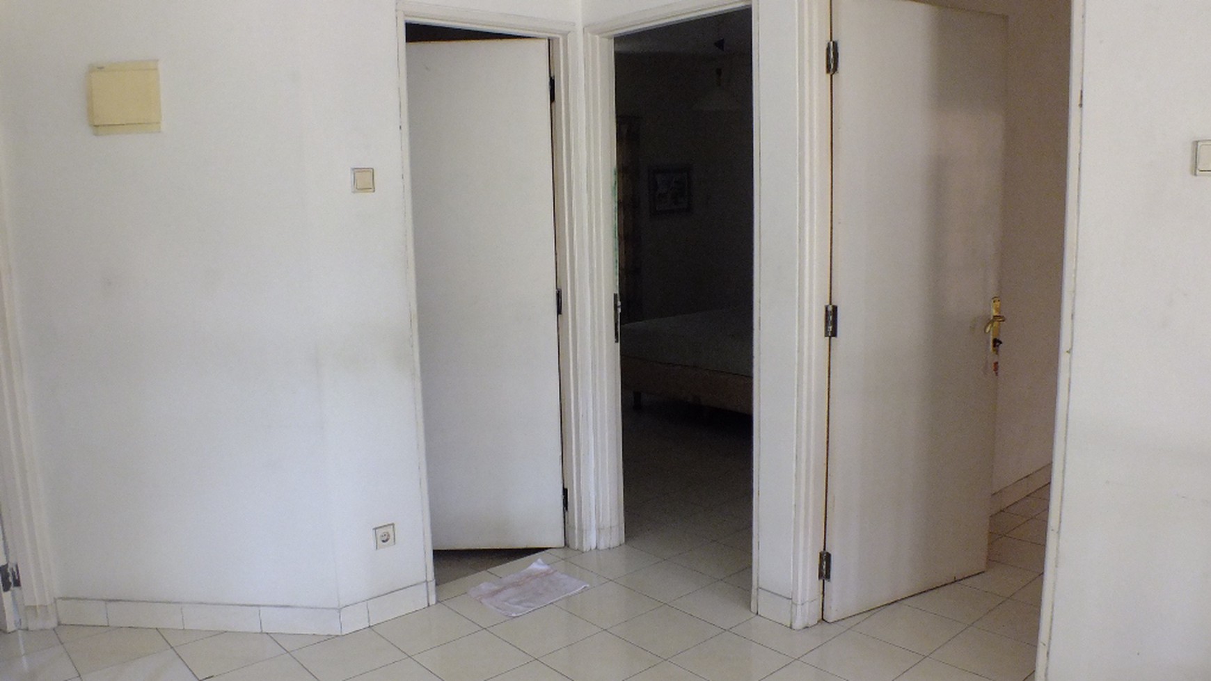 Rumah  siap huni,Semi Furnish BSD Tangerang..