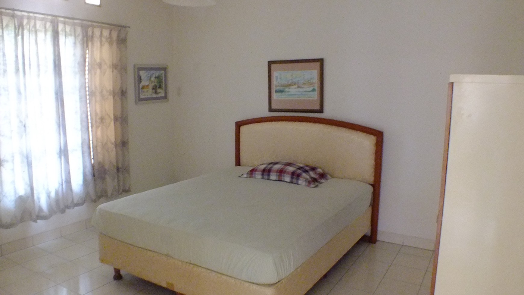 Rumah  siap huni,Semi Furnish BSD Tangerang..