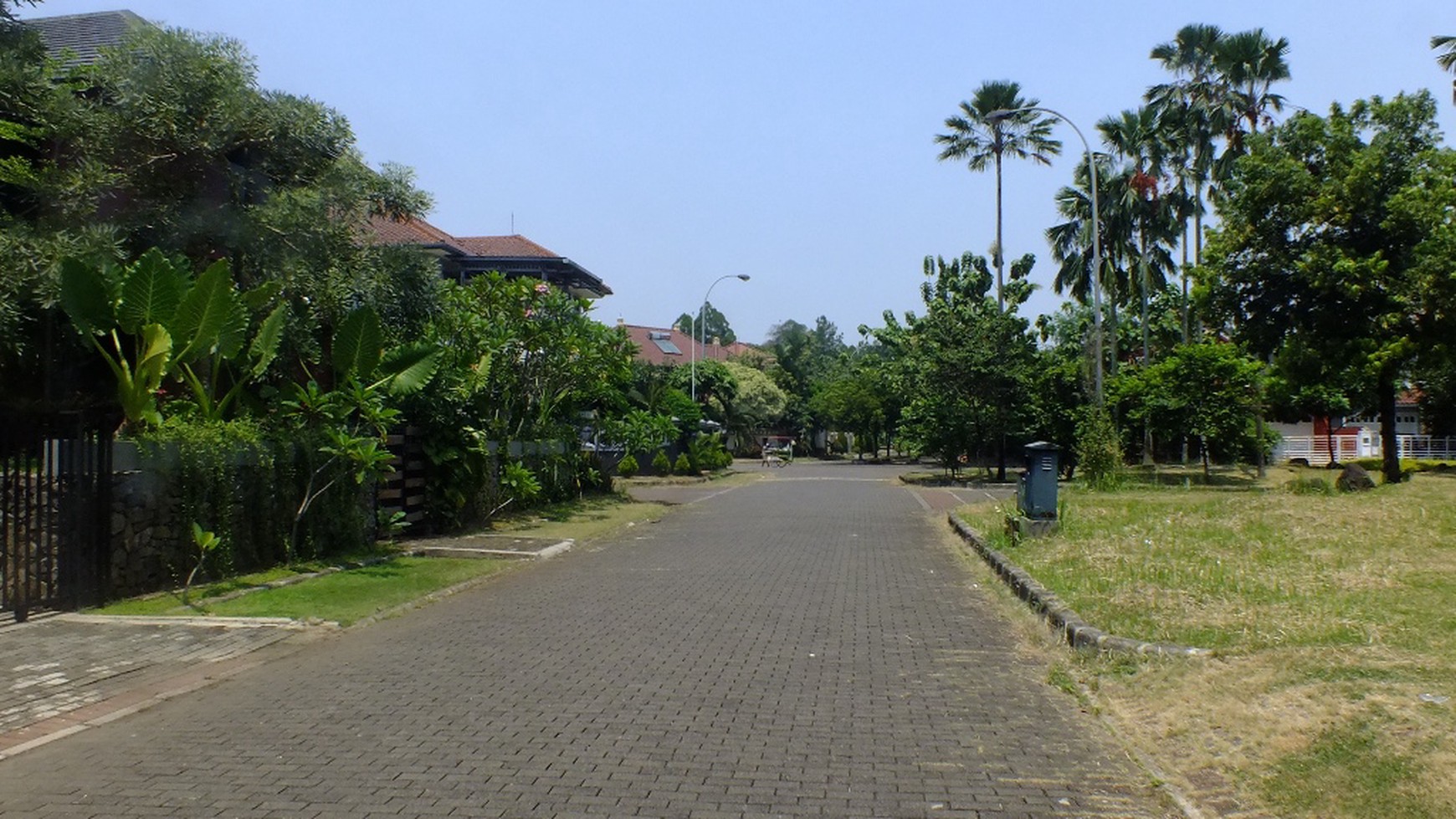 Rumah  siap huni,Semi Furnish BSD Tangerang..