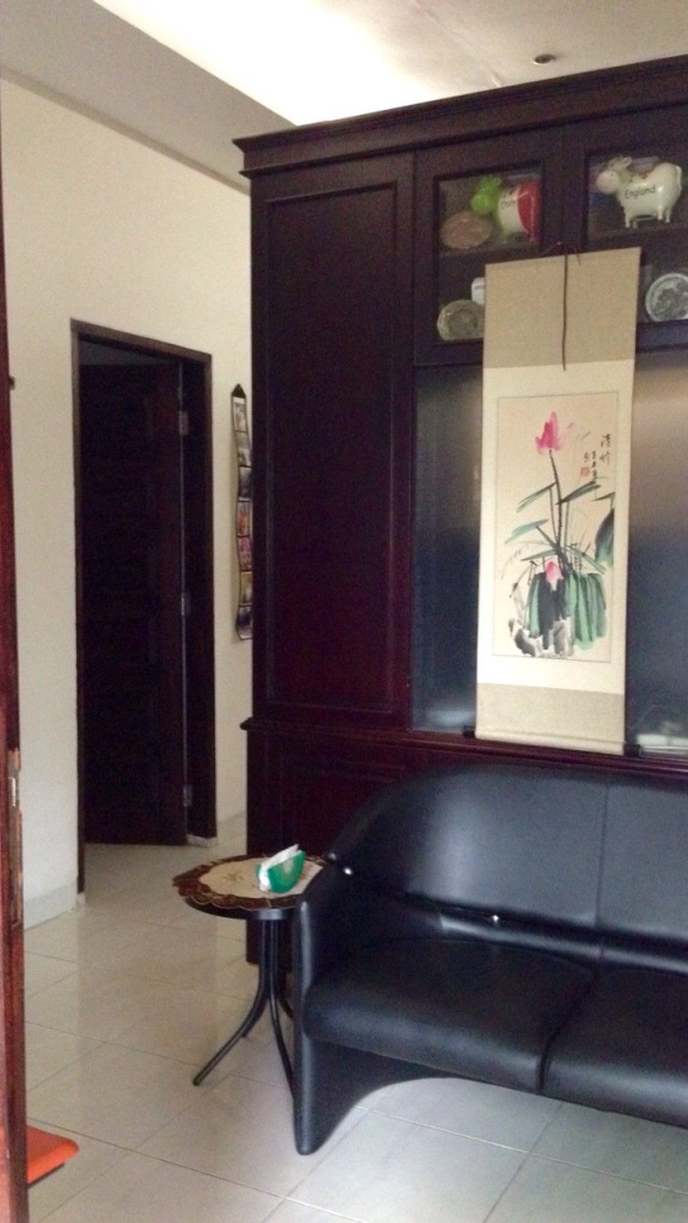 Rumah Bagus,sangat strategis,siap huni di Sek 3a