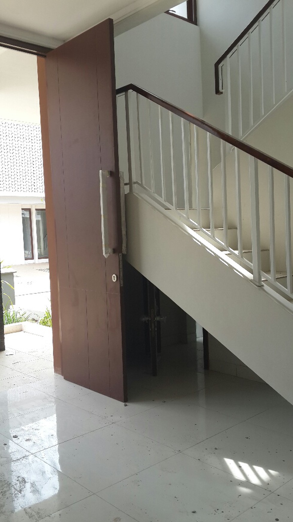 Rumah Brand new,dalam cluster baru di Sektor 9