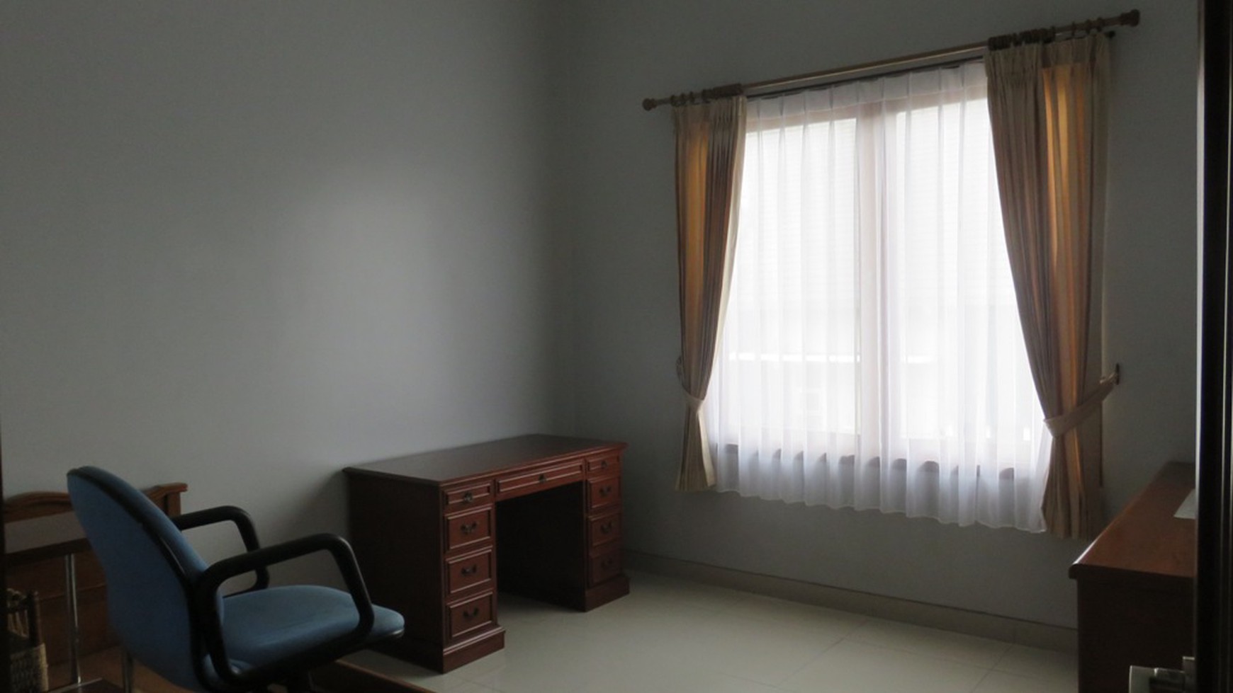 Rumah Bagus,asri,sangat strategis di Gandaria Selatan Jakarta Selatan