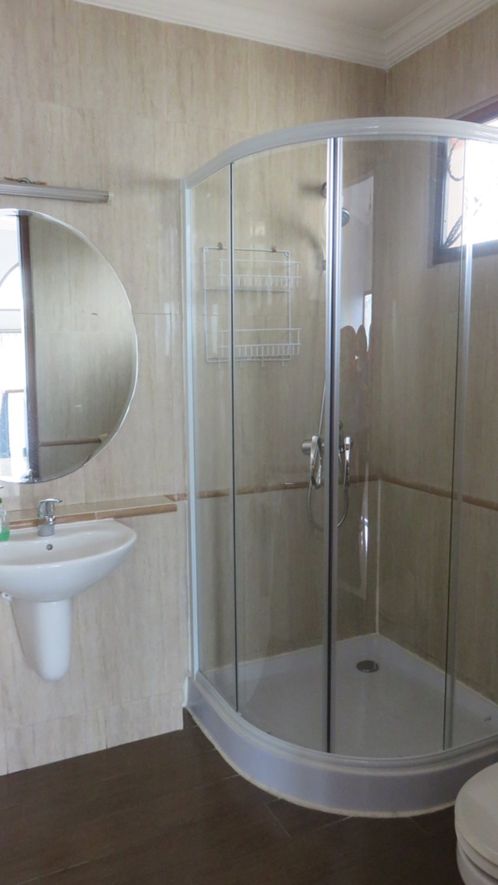 Rumah Bagus,asri,sangat strategis di Gandaria Selatan Jakarta Selatan