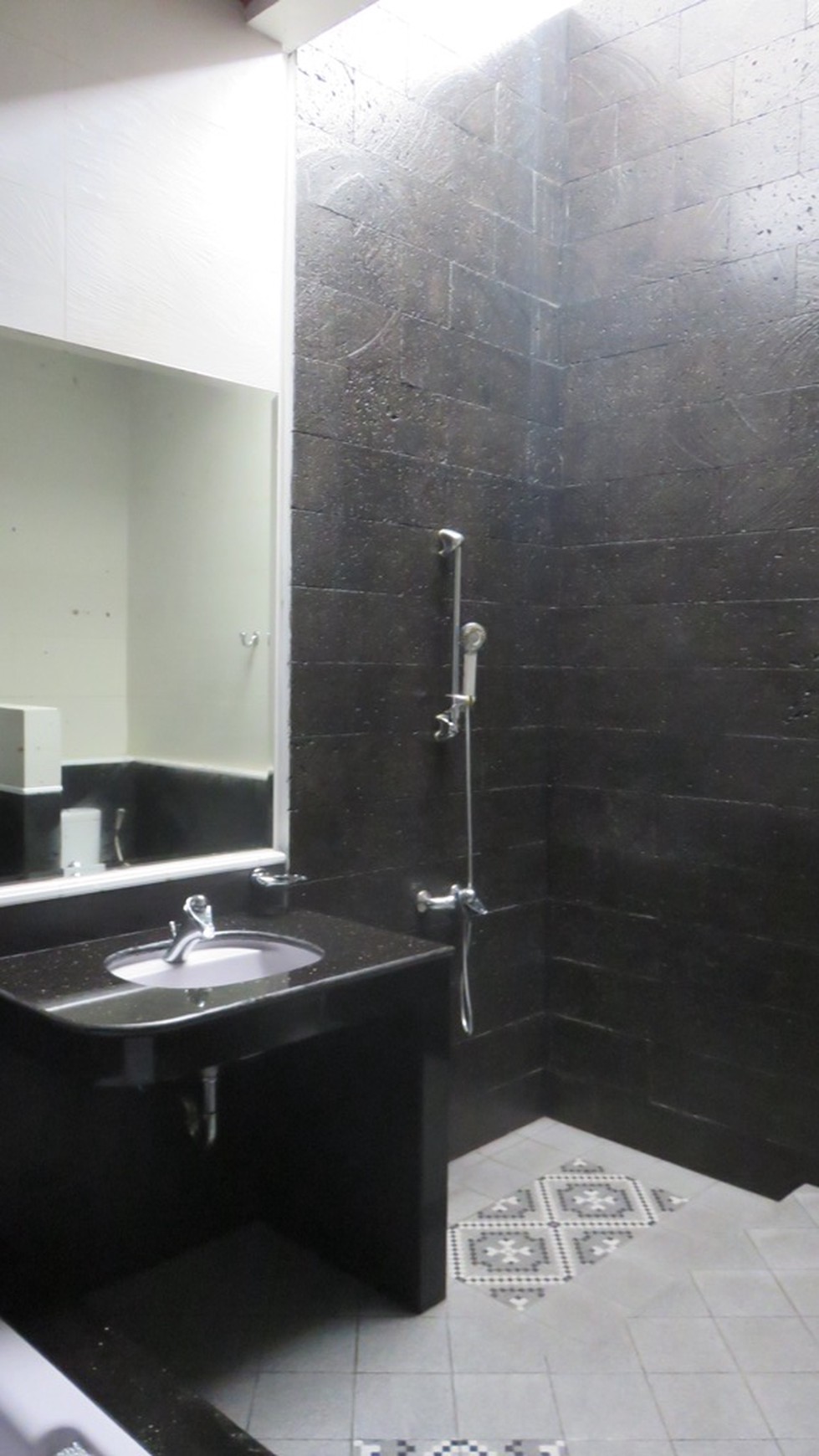 Rumah Bagus,asri,sangat strategis di Gandaria Selatan Jakarta Selatan