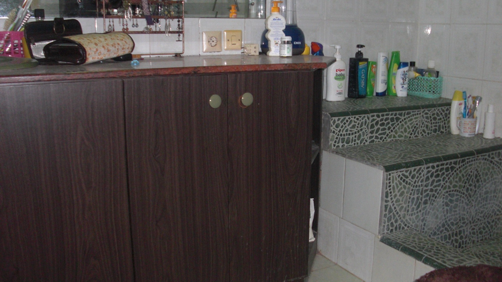 Rumah kos-kosan Bagus,siap huni di Kebayoran Lama,cocok untuk investasi