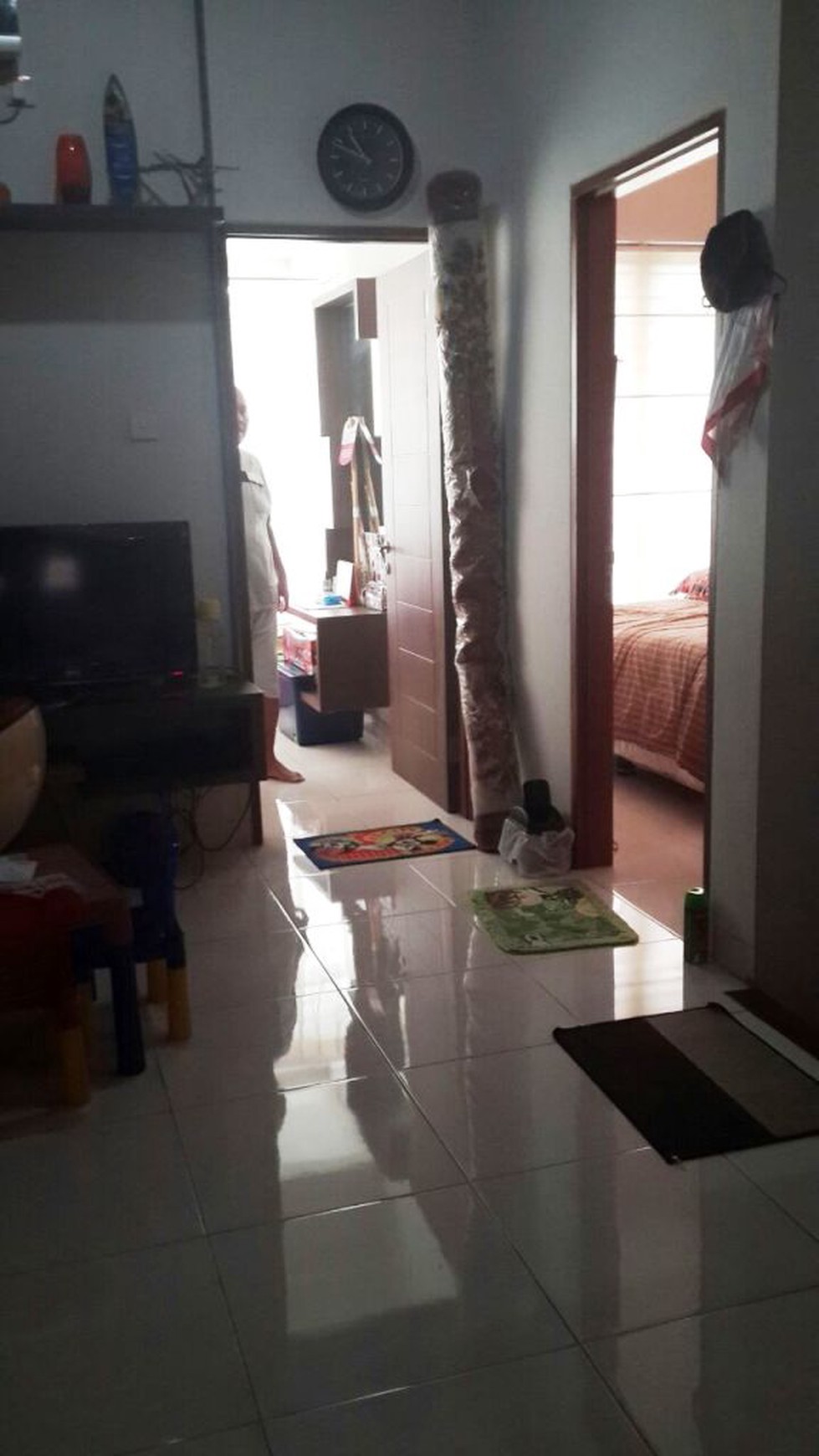 Rumah depan taman, minimalis ,good price sektor 9 Bintaro Jaya!!