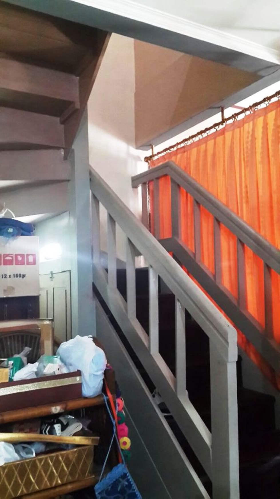 Rumah Siap Huni,Luas Tanah 180/luas bangunan 200 ,good price Sek 2