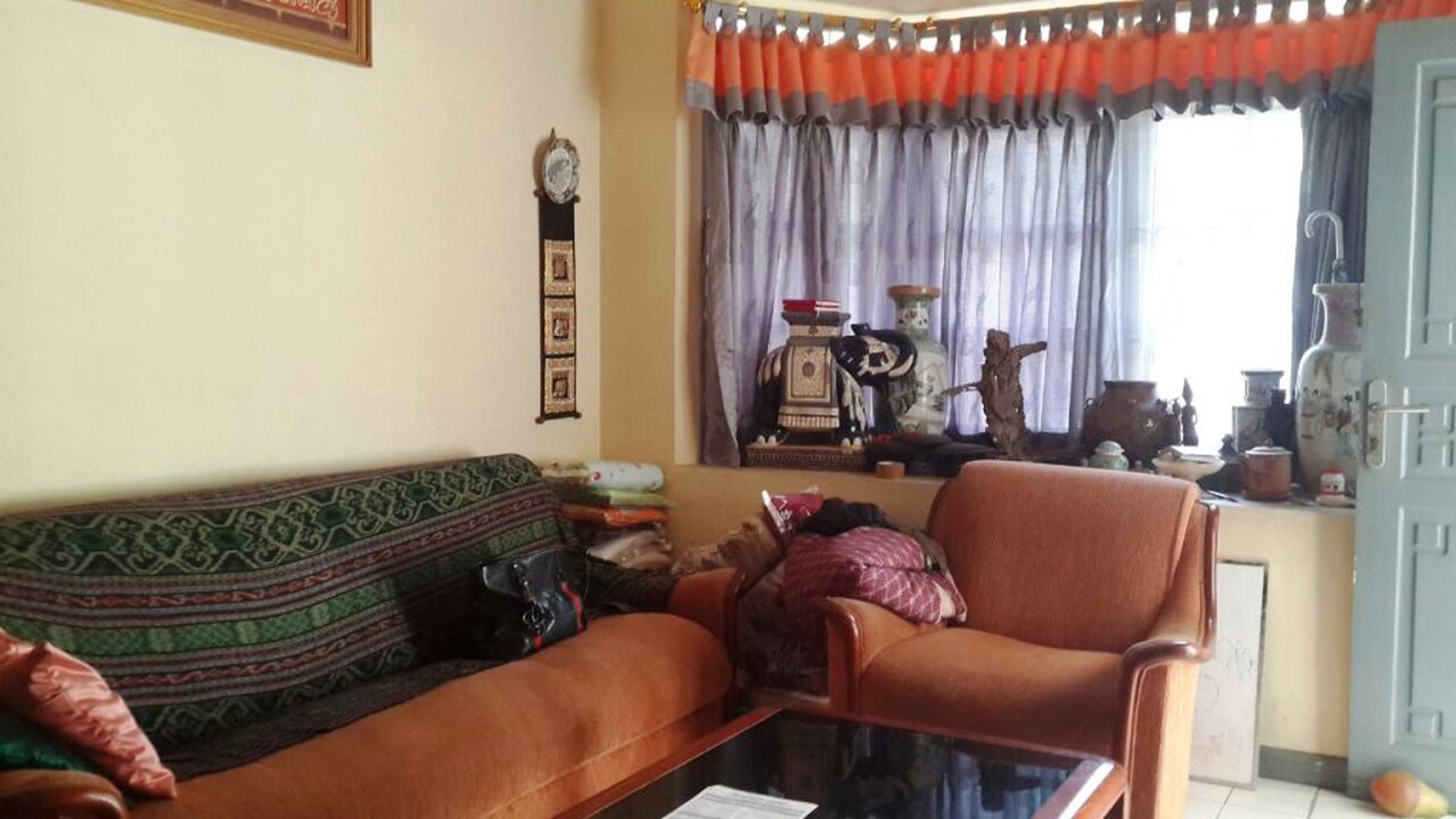 Rumah Siap Huni,Luas Tanah 180/luas bangunan 200 ,good price Sek 2