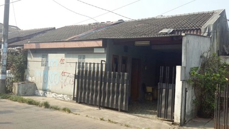 Rumah Komplek Pesanggrahan Sawah di Tangerang selatan!!