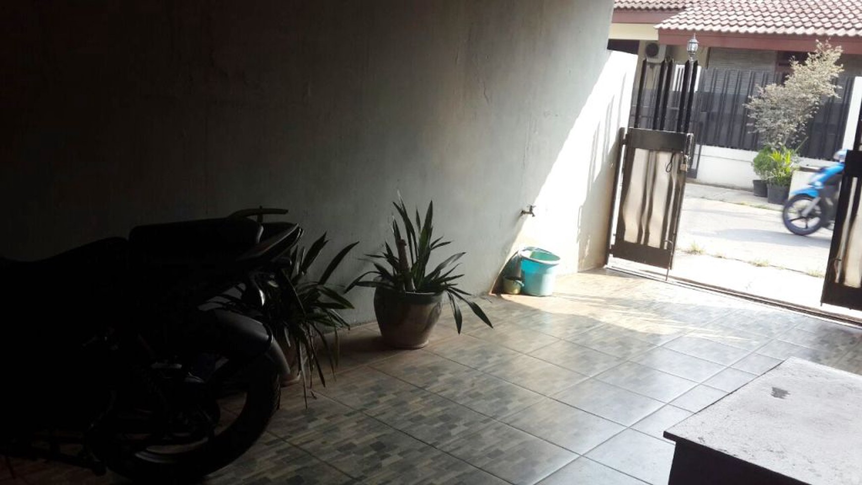 Rumah Komplek Pesanggrahan Sawah di Tangerang selatan!!