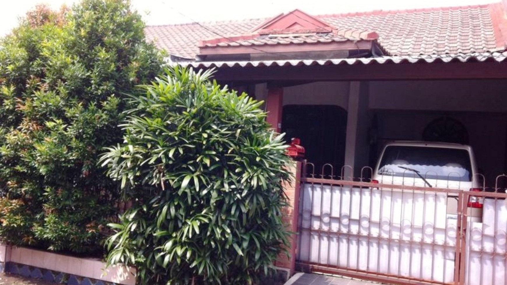 RUMAH MURAH,SIAP HUNI,LOKASI STRATEGIS DI BINTARO JAYA JAKSEL