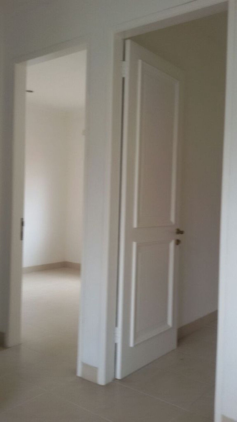 RUMAH SIAP HUNI,DEPAN TAMAN,DI PURI BINTARO