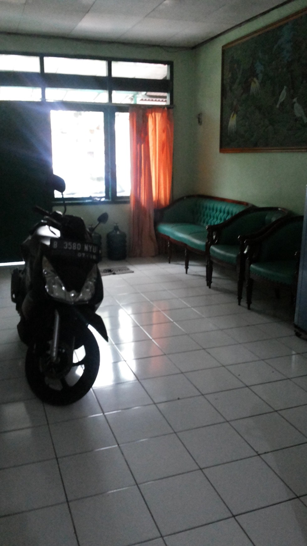 Rumah Nyaman & aman di BSD . dekat dg sekolah, pasar modern, tmpt ibadah, mal