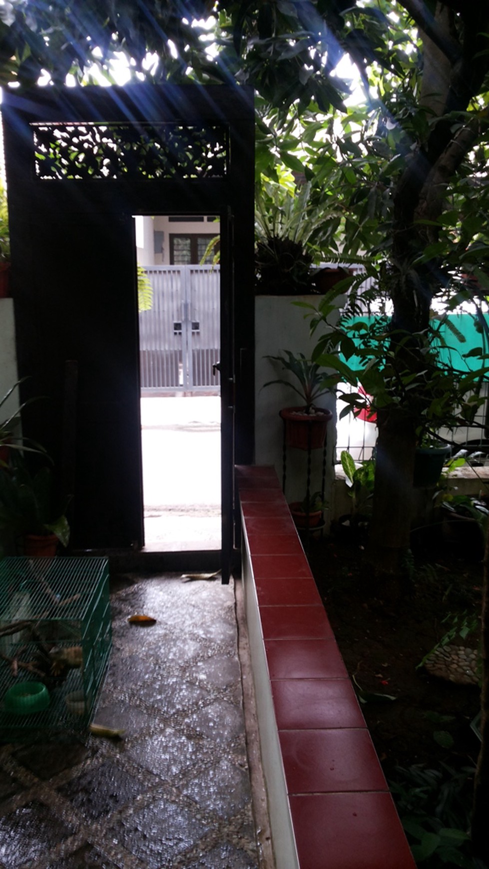 Rumah Nyaman & Aman di BSD, dekat dengan pasar modern BSD, sekolah, rumah sakit, mal,