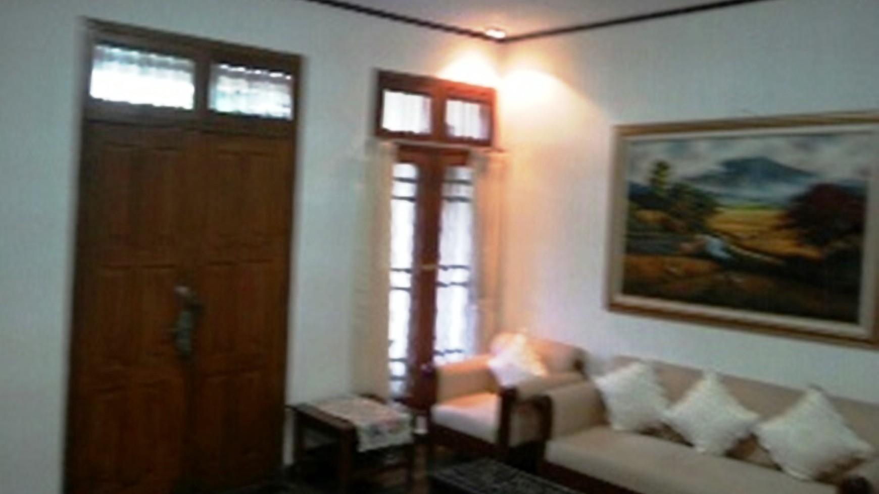 RUMAH STRATEGIS,SIAP HUNI,GOOD PRICE DI KEBAYORAN LAMA JAKARTA SELATAN