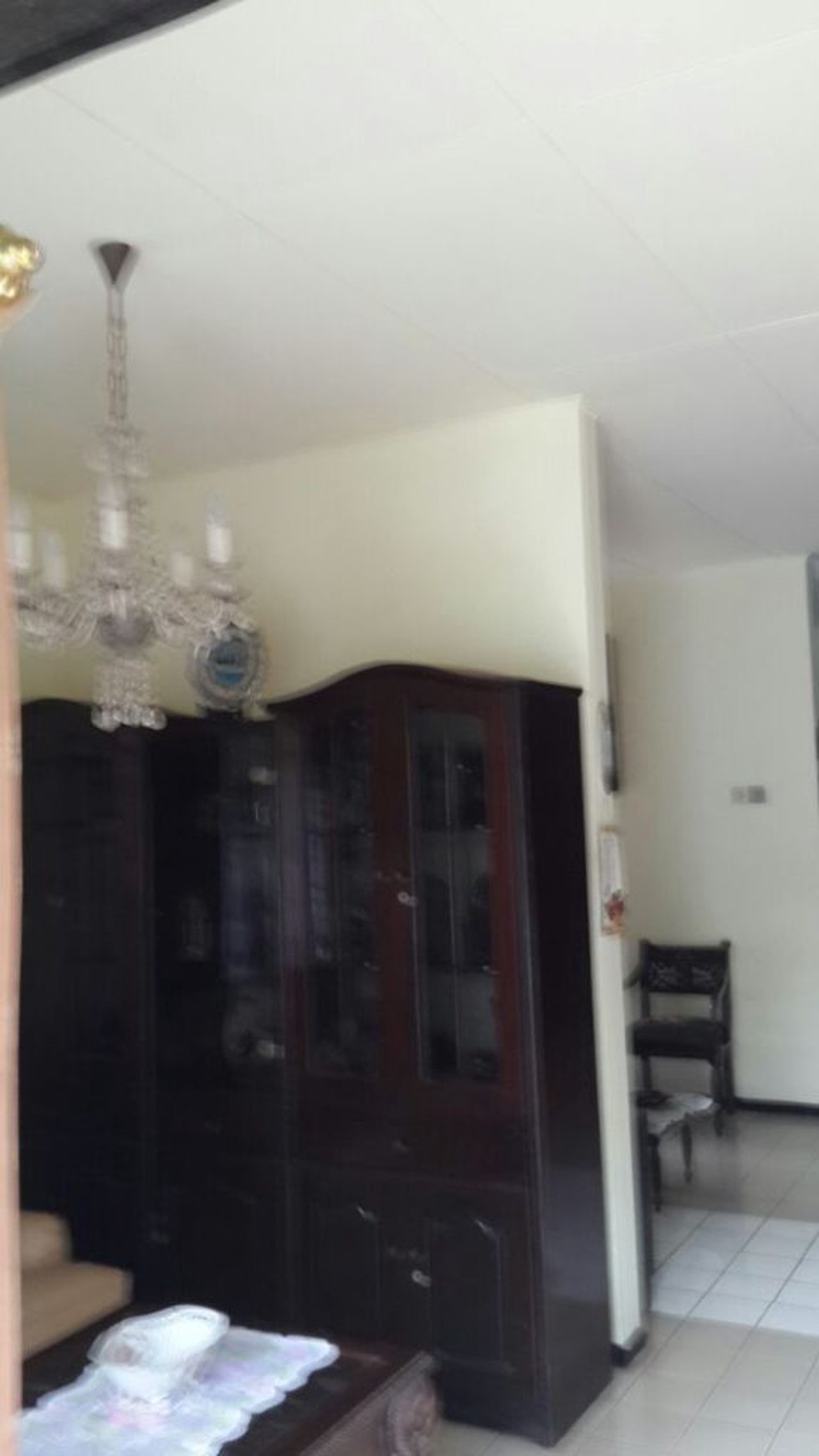 Di jual Rumah Hoek,Terawat,Strategis dan Siap Huni