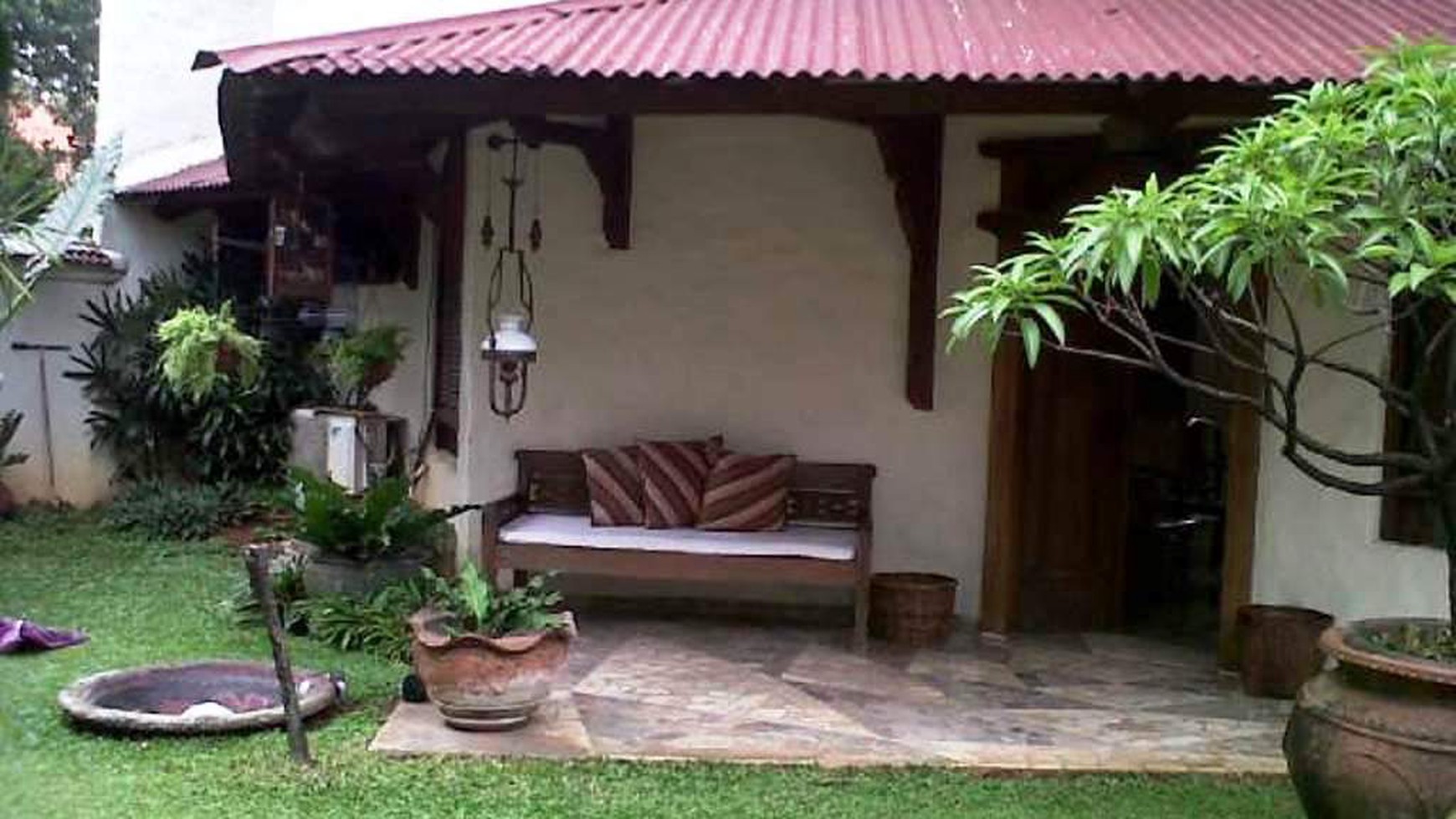 Rumah Klasik,Lokasi strategis di Rempoa Jaksel