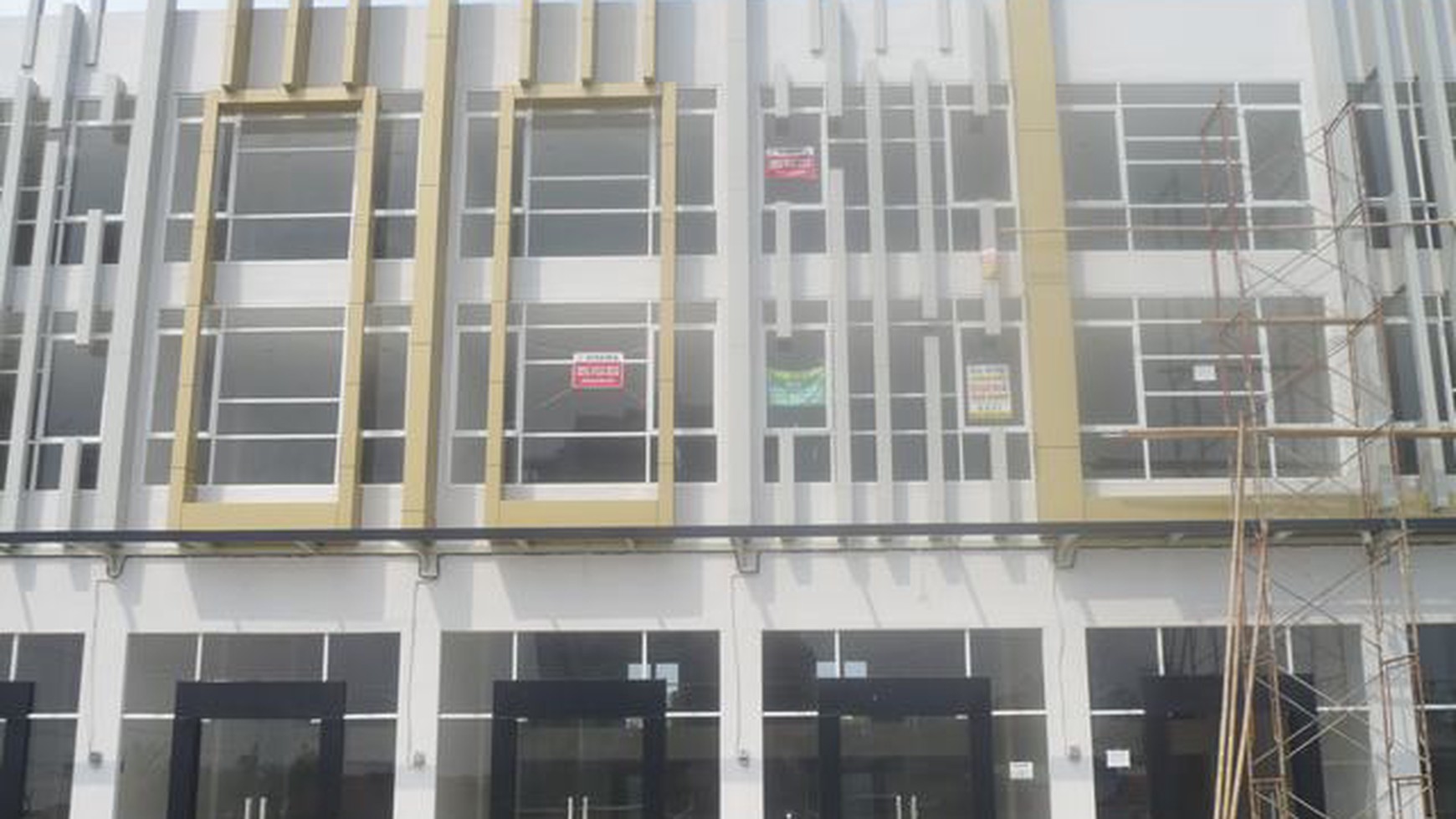 RUKO SIAP PAKAI, STRATEGIS, GOLDEN SQUARE - BSD CITY