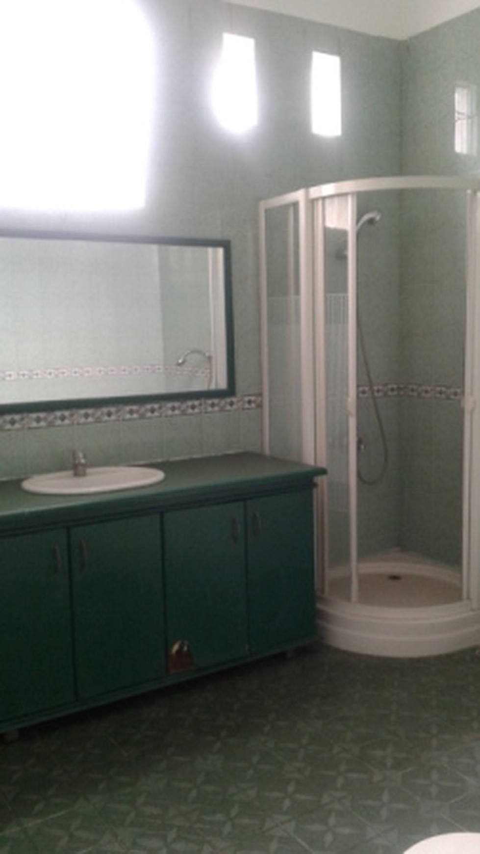 Murah!!!cantiq Minimalis 180m harga 2M nego