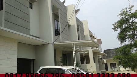 Rumah Cantiq Minimalis Keb-Lama, dekat Pakubuwono