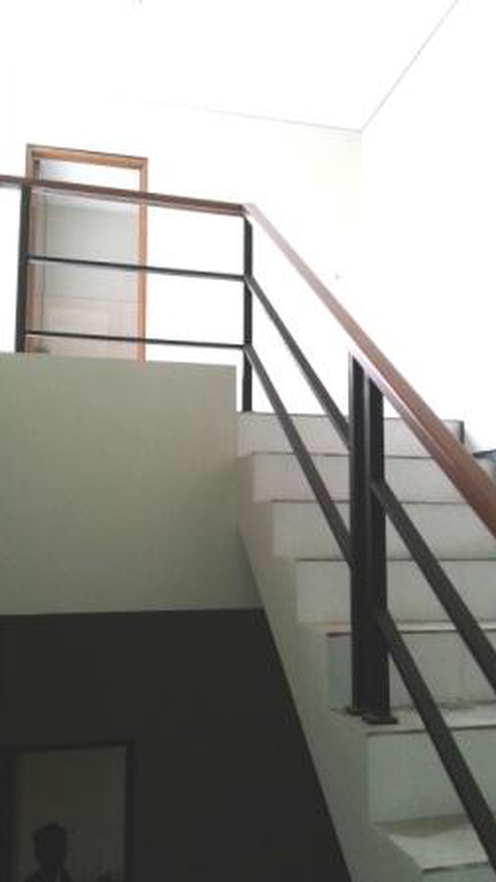 Rumah Cantiq Minimalis Keb-Lama, dekat Pakubuwono