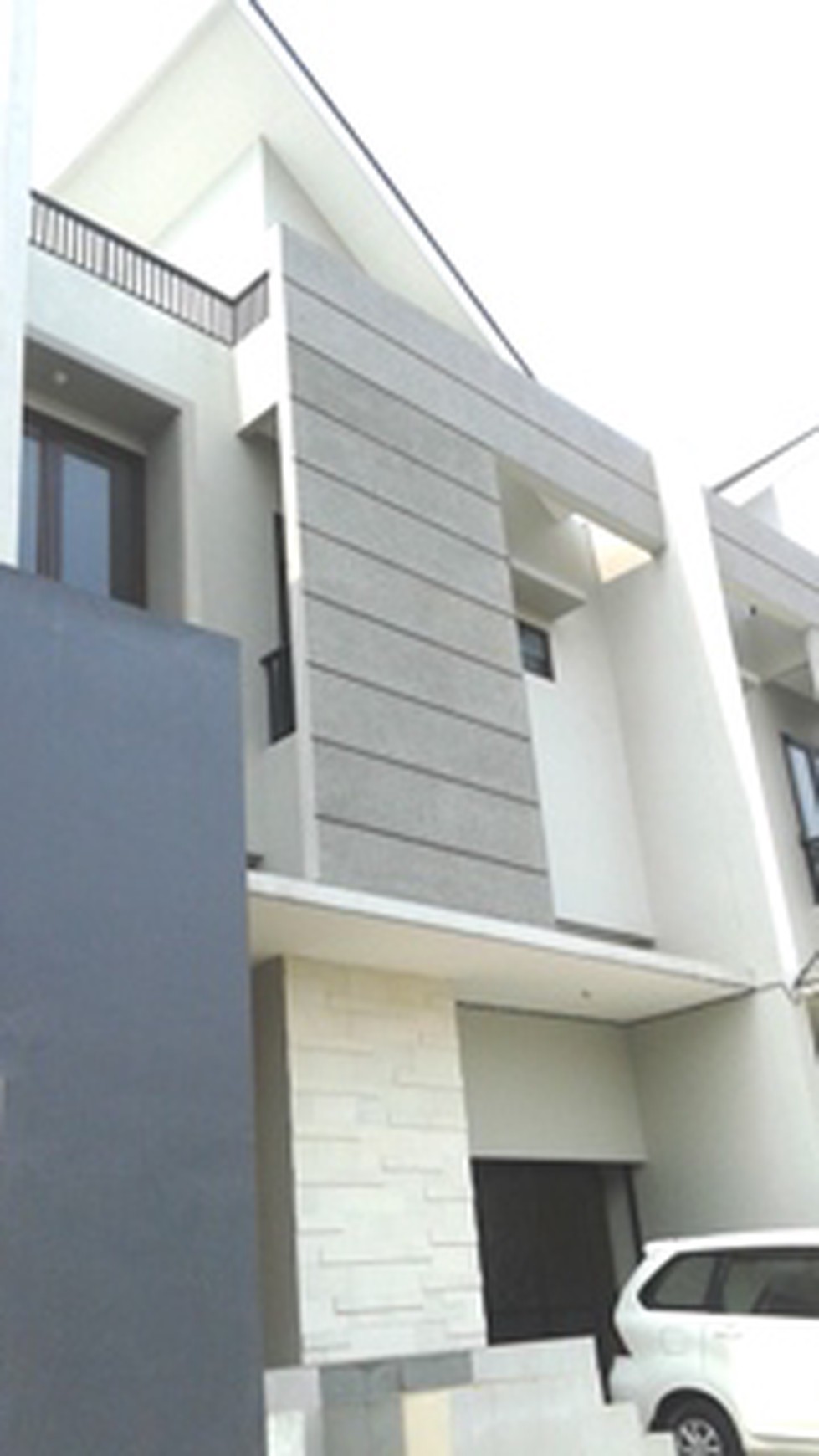Rumah Cantiq Minimalis Keb-Lama, dekat Pakubuwono