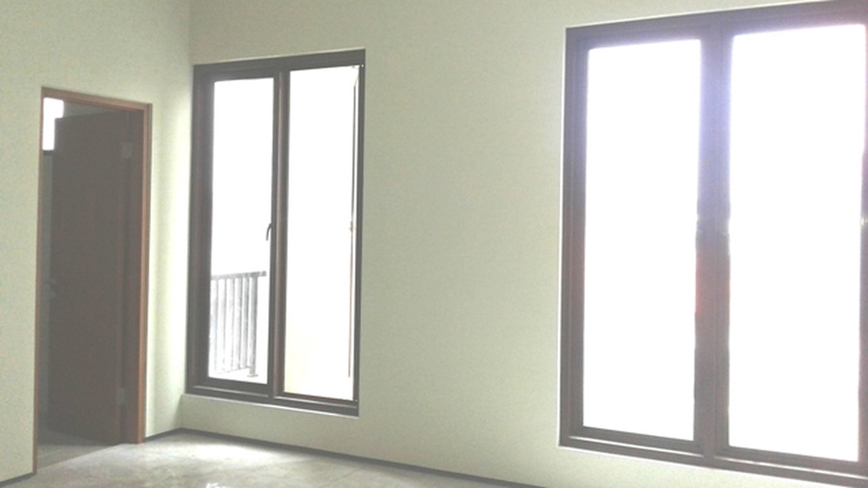 Rumah Cantiq Minimalis Keb-Lama, dekat Pakubuwono