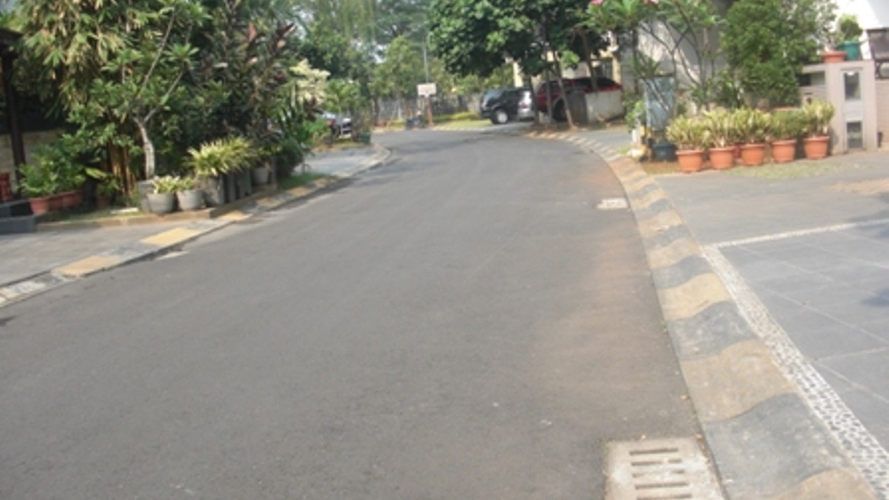 RUMAH BAGUS,DALAM CLUSTER,MINIMALIS DI SEKTOR 7 BINTARO JAYA