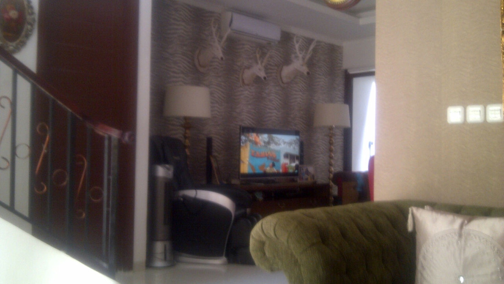 Rumah siap huni,minimalis di sektor 9 Bintaro Jaya