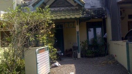 Rumah Bagus,lokasi oke di Villa Bintaro Regency