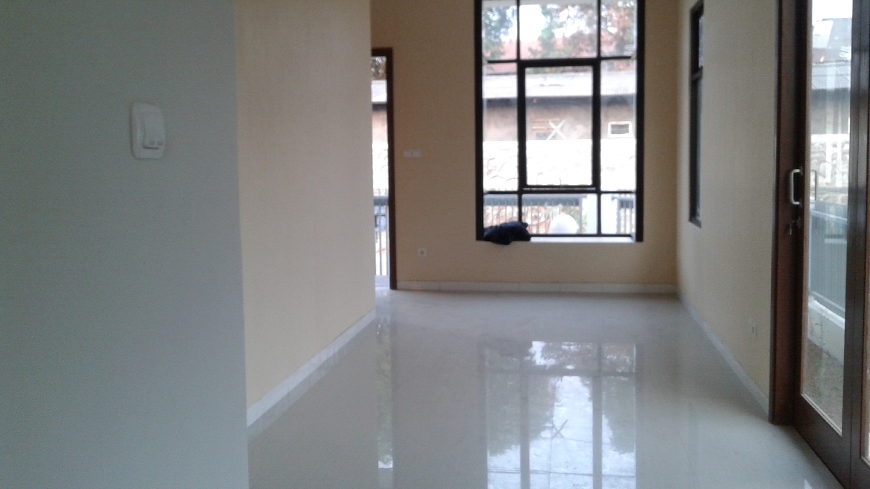 Dijual Rumah baru bagus, hook, lokasi strategis