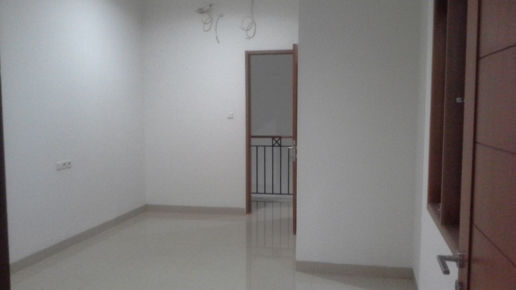 Rumah Tinggal Di Jl. Pendet BCS, Luas 10,80x15m2