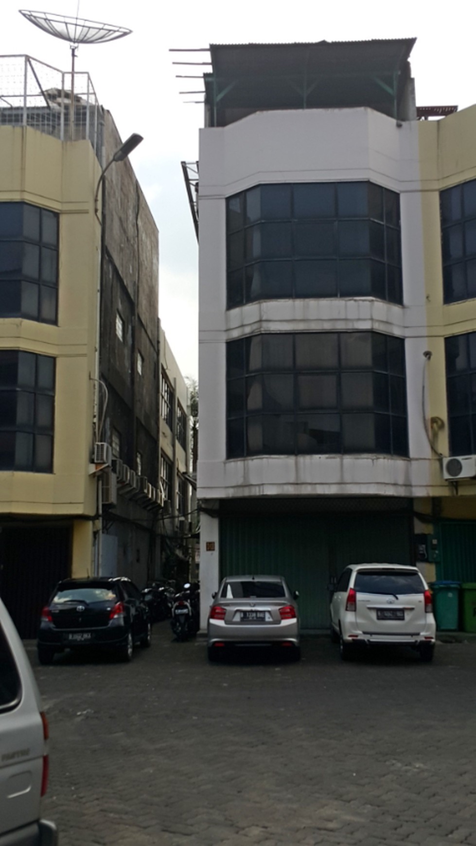 Dijual/Sewa Ruko  Kebon Jeruk, Jakarta Barat