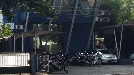 Komersial Area di Kebayoran Baru