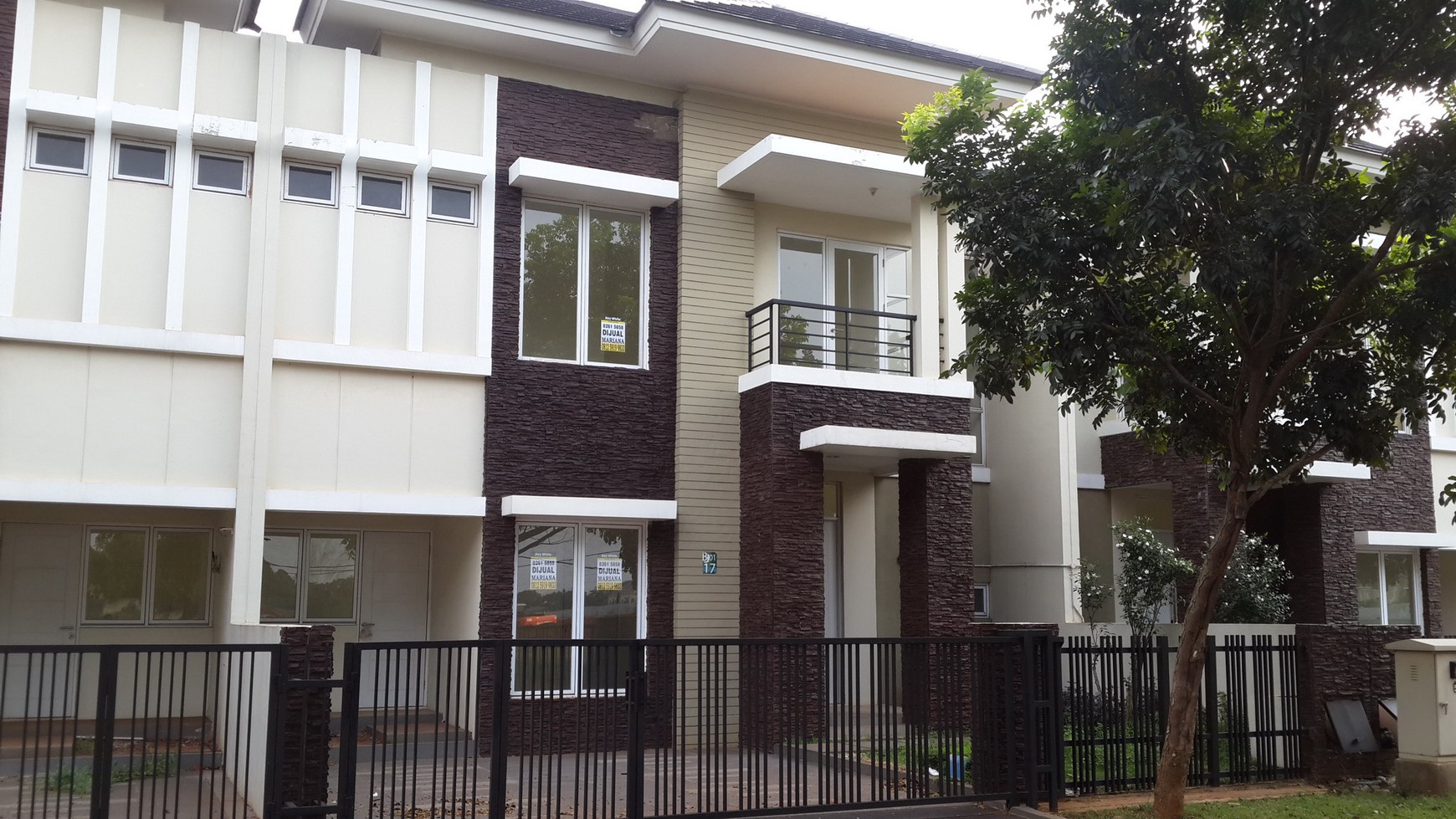 RUMAH DIJUAL DI BOULEVARD GRAND WISATA, BEKASI