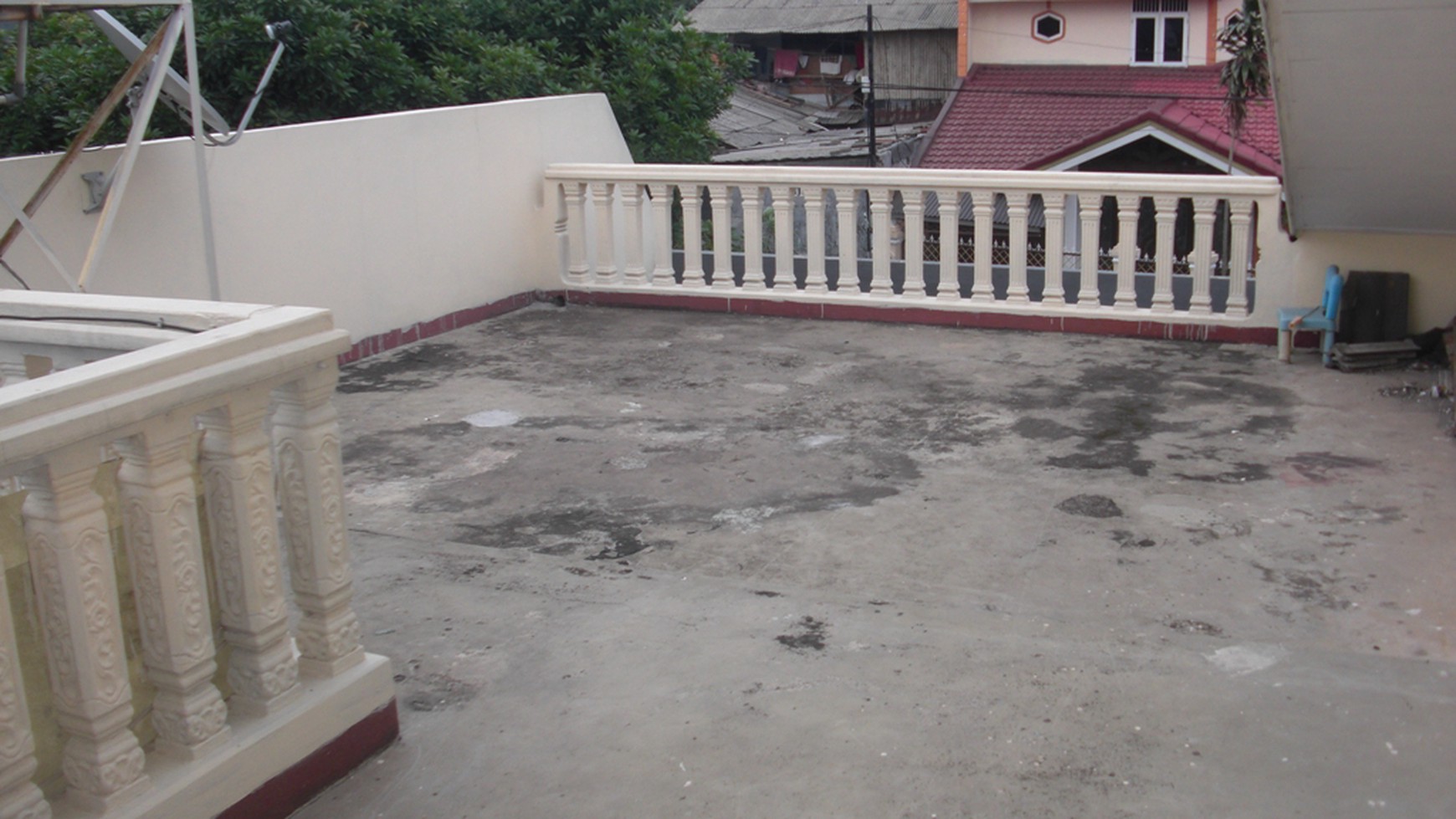 rumah bagus,di deplu,lingkungan aman,lokasi oke,harga murah