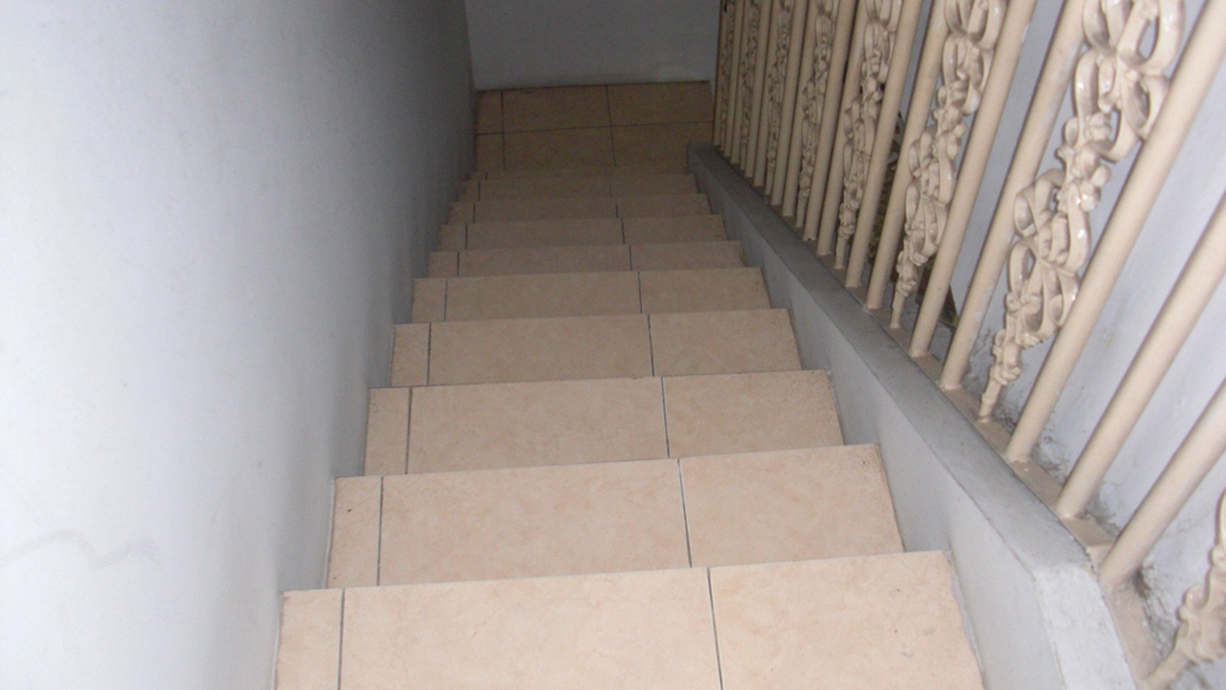 rumah bagus,di deplu,lingkungan aman,lokasi oke,harga murah